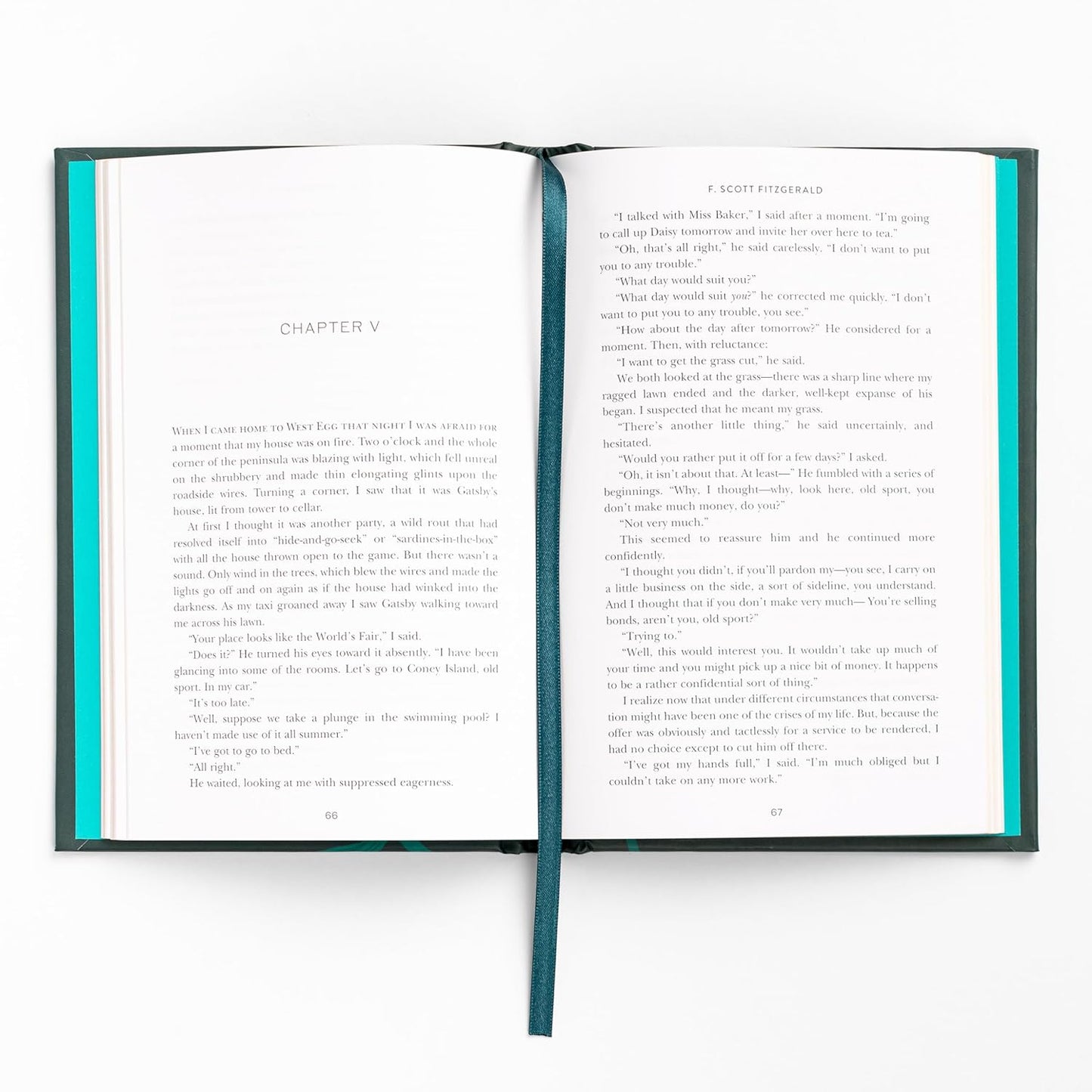 The Great Gatsby - Signature Gilded Classics - open pages